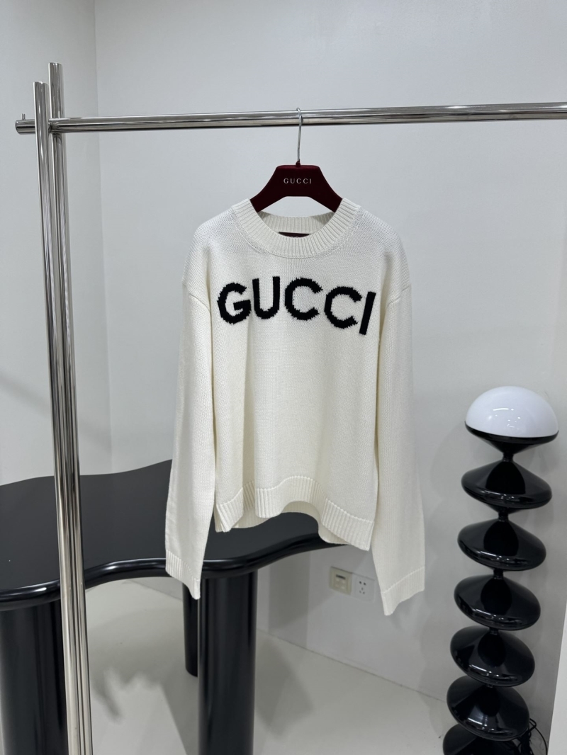 Gucci Sweaters